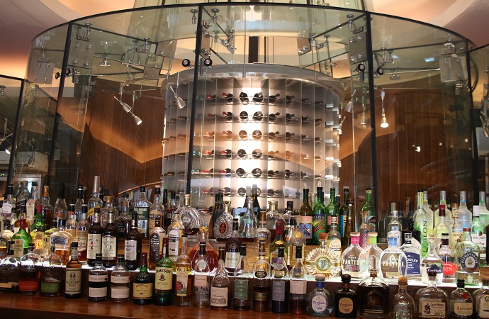 Take a Refined Bar Crawl at The Broadmoor in Colorado Spring